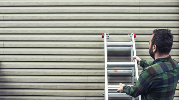 How To Choose The Right Materials for Your Siding Installation in 'Fort Lauderdale, FL